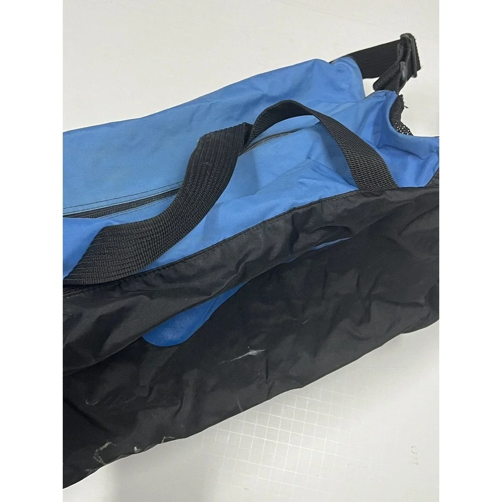Nike nylon duffel